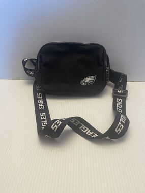 NFL Philadelphia Eagles Crossbody Belt Bag FOCO